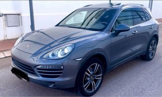 Porsche Cayenne 2012