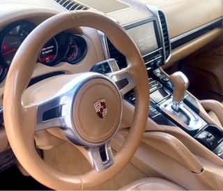 Porsche Cayenne 2012