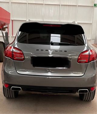 Porsche Cayenne 2012