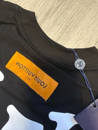 Camiseta Louis Vuitton Negra