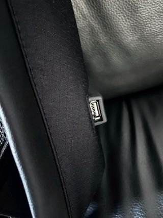 Mochila Ocean's Wave Antirrobo Negra