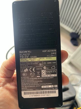Alimentatore Sony Vaio VGP-AC19V16 19.5V