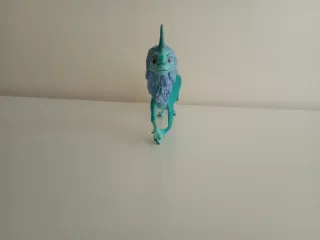 Figura Dragón Sisu Raya Disney