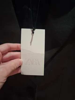 Chaqueta Zara gris sin estrenar
