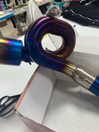 Línea de escape MT 07