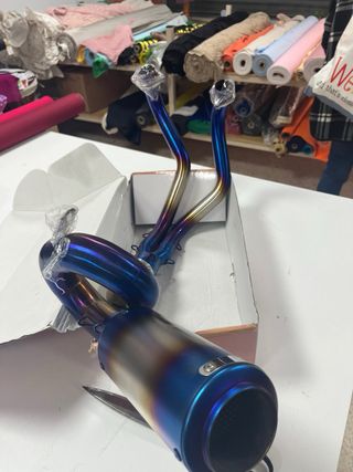 Línea de escape MT 07