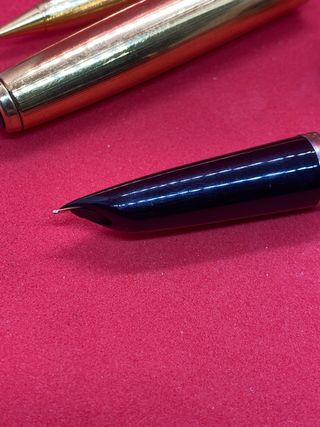 Conjunto de escritura Parker 51 signet