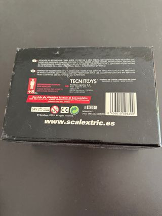 Scalextric F.Alonso Minardi 2001 Edición Especial