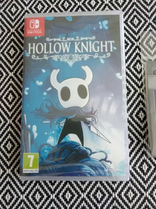 Hollow Knight + Pin Nintendo Switch