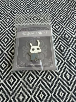 Hollow Knight + Pin Nintendo Switch