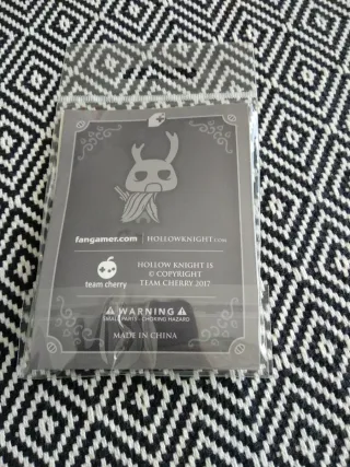 Hollow Knight + Pin Nintendo Switch