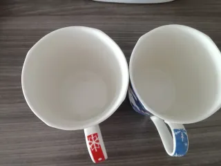 2 Tazas porcelana nuevas motivos Navidad
