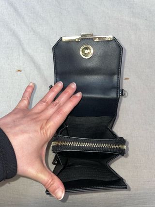 Bolso negro Parfois efecto piel cocodrilo