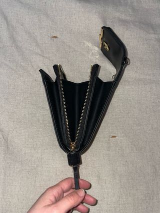 Bolso negro Parfois efecto piel cocodrilo