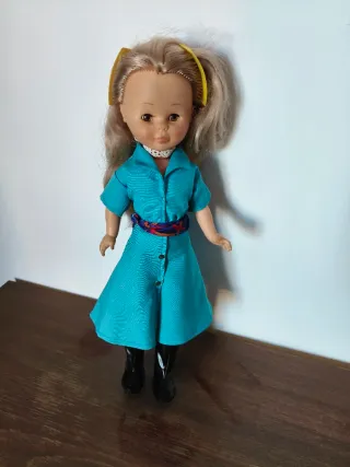 Muñeca Nancy Vestido Azul Botas Negras Años 80