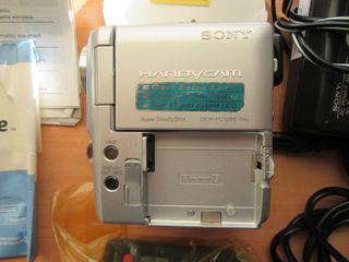 Cámara de video Videocamara Sony DCR-PC106E