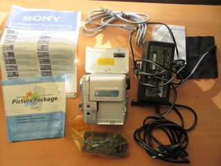Cámara de video Videocamara Sony DCR-PC106E
