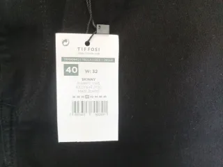 Pantalón Tiffosi Skinny Negro Talla 40