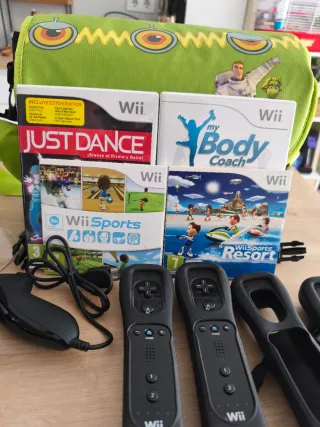 Nintendo Wii Negra con Juegos y Accesorios