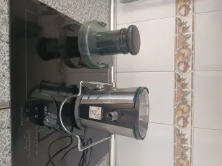 Exprimidor Aicok frutas y verduras