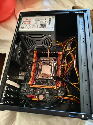 Torre Mars Gaming X79 Xeon E5-2689 y fuente