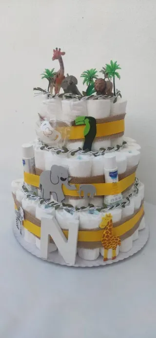Tarta de Pañales Personalizada 3 Pisos Selva