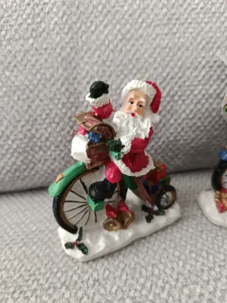 3 Figuras Papá Noel en Bicicleta