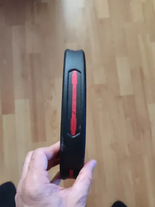 Pala Bullpadel Vertex 04