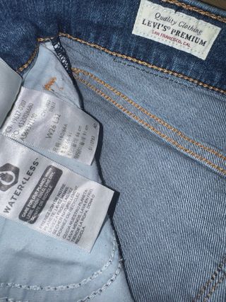 Levi's 312 W26 L32 Jeans