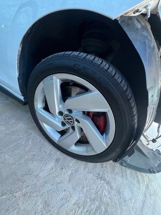Llantas Golf GTE GTI 2022
