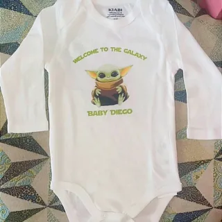 Tarta de pañales Baby Yoda 2 pisos