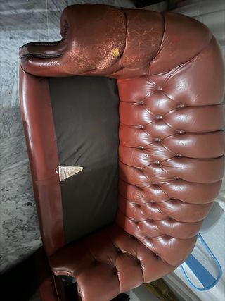 Sofá Chester Chesterfield Piel Marrón. Tapizar