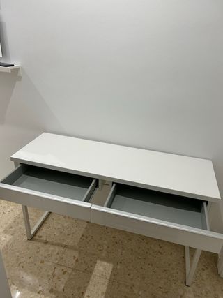 Escritorio blanco moderno