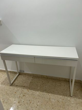 Escritorio blanco moderno