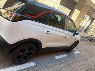 Opel Crosslan  2023