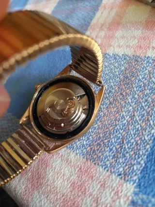 Reloj Sawar Automático Dorado