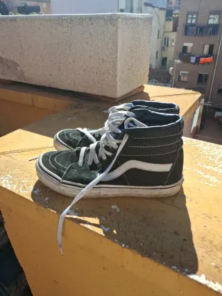 Zapatillas Vans SK8-Hi Negras y Blancas