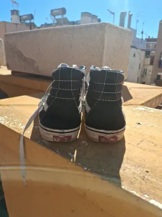 Zapatillas Vans SK8-Hi Negras y Blancas