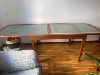 Mesa comedor extensible madera y cristal