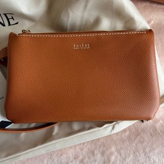 Mala de mulher da marca Polène cyme camel grande