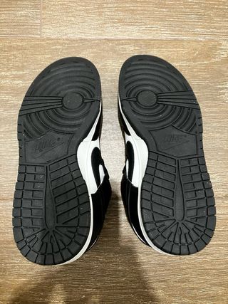 Zapatillas Nike Dunk Low Blancas y Negras num 40