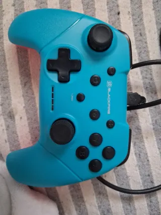 Mando Nintendo Pro Controller Wired Azul