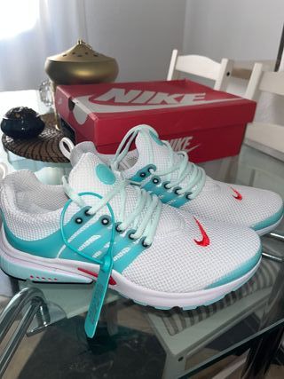 Nike Air Presto Talla 42 Nuevas