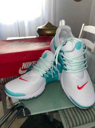 Nike Air Presto Talla 42 Nuevas