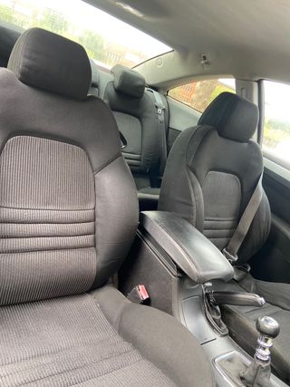 Peugeot 407 coupe 2007