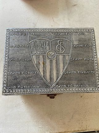 Caja Sevilla FC aluminio tallado