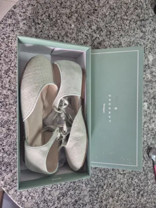 Conjunto Comunión Niña: Vestido+Chaqueta+Zapatos+D