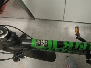 Bicicleta Fat Bike Negra y Verde