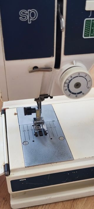 Máquina de Costura Elna Stella Electronic Vintage