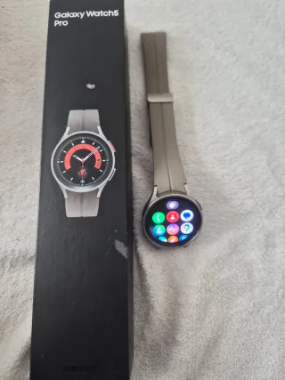Samsung Galaxy Watch 5 Pro Plata